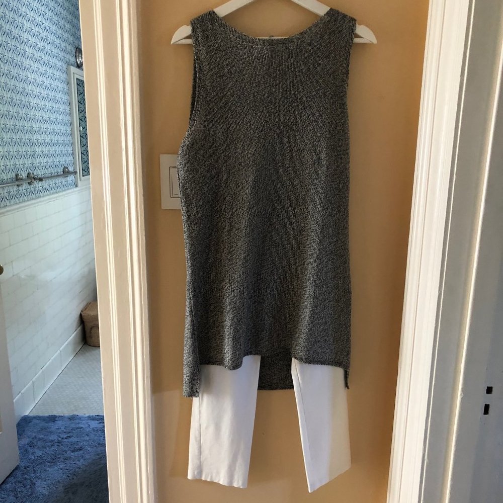 Eileen-Fisher-Sleeveless-Tunic- Tencel Medium